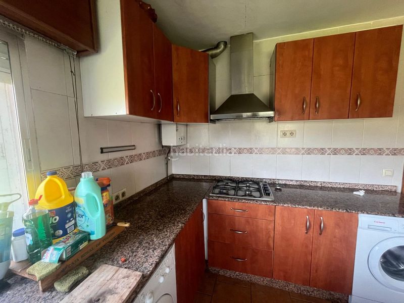 Foto 7be59295-28b8-495b-93d5-c12b2bbceca9. Casa amb aparcament a Vilaboa Sur Culleredo
