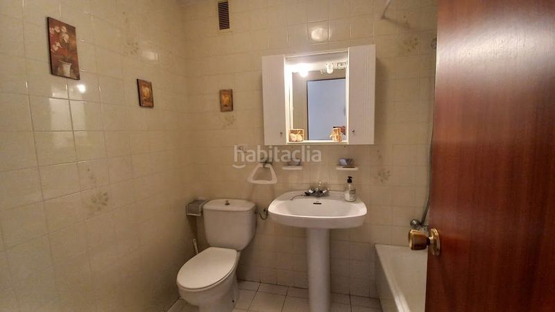 Foto 78de18ff-d5aa-4ab7-b5a1-bb1d02acb8a1. Pis amb aparcament a Agra del Orzán - Ventorrillo Coruña (A)