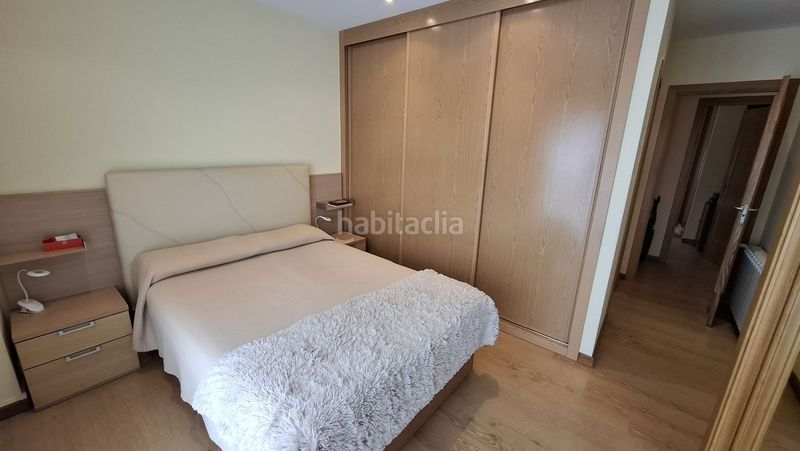 Foto d01c73e4-ac9e-454f-94c8-3ecbc495fd2d. Pis amb calefacció aparcament a Mesoiro Coruña (A)