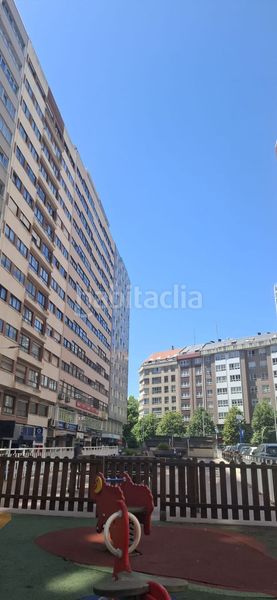 Foto a0586ad7-8e8d-4e42-b202-9b28674ea2c6. Pis amb calefacció a Cuatro Caminos - Plaza de la Cubela Coruña (A)
