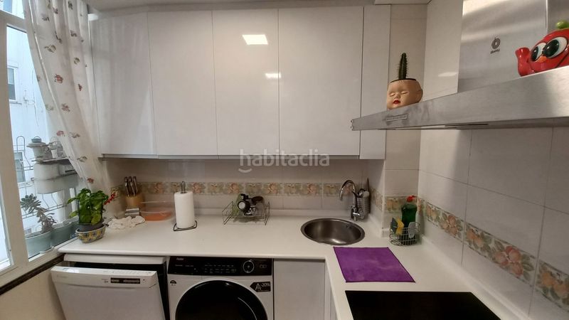 Foto 8a693b0e-0f06-4b58-b786-46e4e8cb19b6. Pis a Os Mallos Coruña (A)