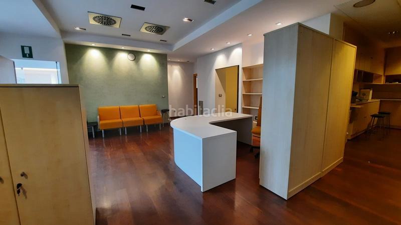 Foto 32097756-69b4-4082-a5d4-5a0fc089e45e. Local comercial a Perillo Oleiros