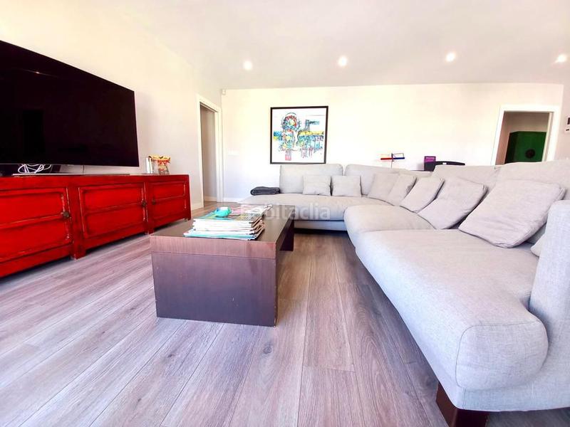 Foto 3dc3a3b2-8894-4126-a360-f5f5e484b3c9. Appartamento con riscaldamento parcheggio in Riazor - Visma Coruña (A)