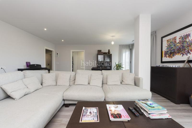 Foto 5178575d-d520-4cf3-8ced-f52ae8842c72. Appartamento con riscaldamento parcheggio in Riazor - Visma Coruña (A)