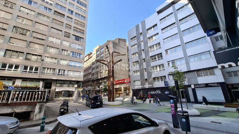 Foto ed58b049-4880-4012-97c4-fe4d2147f221. Rent business premise in Cuatro Caminos - Plaza de la Cubela Coruña (A)
