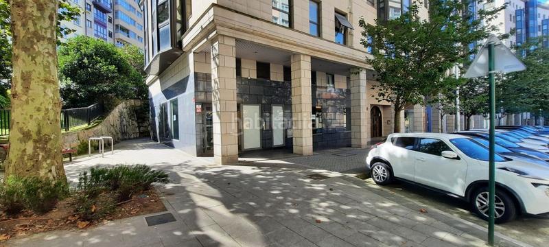 Foto 3ca017e8-35f3-4b8a-8f76-45231cf75963. Rent business premise in Paseo de los Puentes - Santa Margarita Coruña (A)