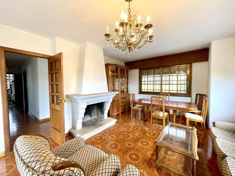 Foto a604e21b-394a-4b55-955f-b5d9df73a6a4. Chalet  en venta , 7 dormitorios. en Loureda - Lañas - Barrañán Arteixo