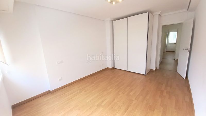 Foto 12100864-ac0f-4dc6-b386-4daf60a26bc6. Rent flat with heating parking in Cuatro Caminos - Plaza de la Cubela Coruña (A)