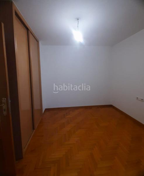 Foto 104661c0-91d0-4b9f-8b52-63b5937c0ade. Appartamento con riscaldamento parcheggio in Berbés - Peritos Vigo