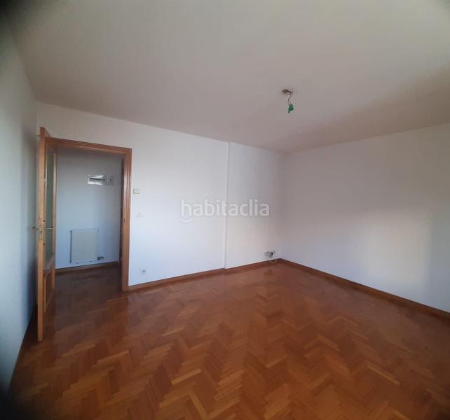 Foto b39dace2-1d39-440f-8801-b8e29020a6ce. Appartamento con riscaldamento parcheggio in Berbés - Peritos Vigo