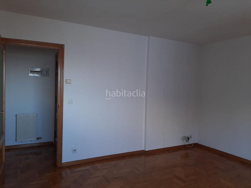 Foto e704eab0-9813-494e-b1b0-fd4cbb9cca59. Appartamento con riscaldamento parcheggio in Berbés - Peritos Vigo