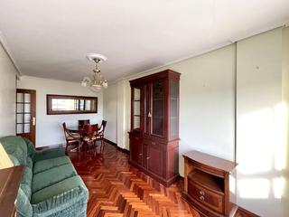 Pis a Cambre. Piso en venta en o temple, 2 dormitorios.