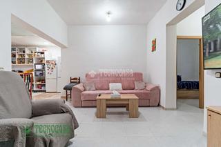 Casa aparellada  N/a. Casa en venta en el ejido