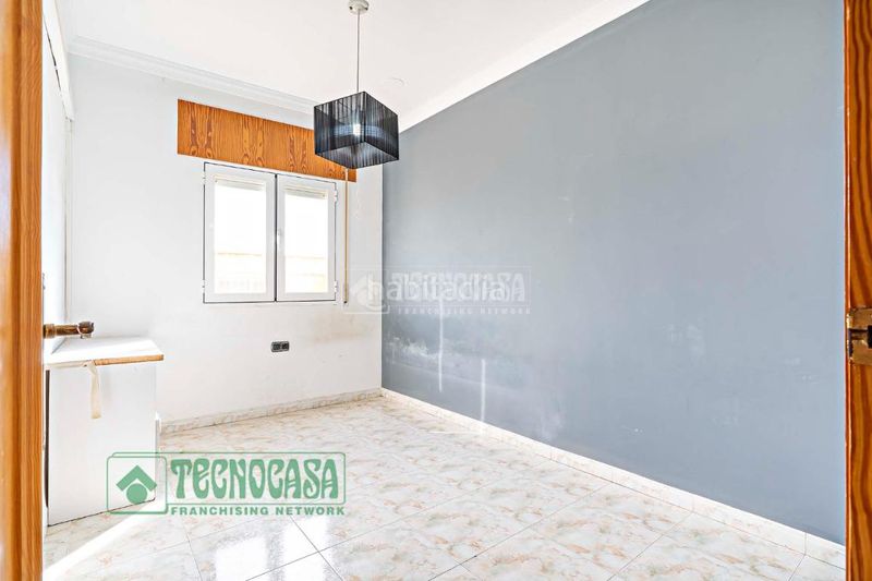 Foto febc1ae8-2be7-46a9-a733-1f8ca2a7eef4. Pis a Ejido centro Ejido (El)
