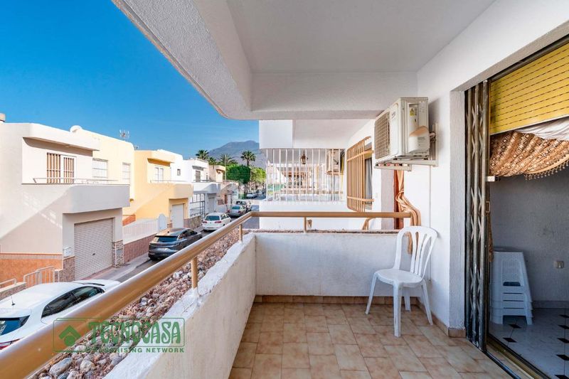 Foto ac4d2b28-ee7c-4e85-ba9e-8d4c432dbeb2. Casa amb aparcament a Plaza de la Luz Ejido (El)