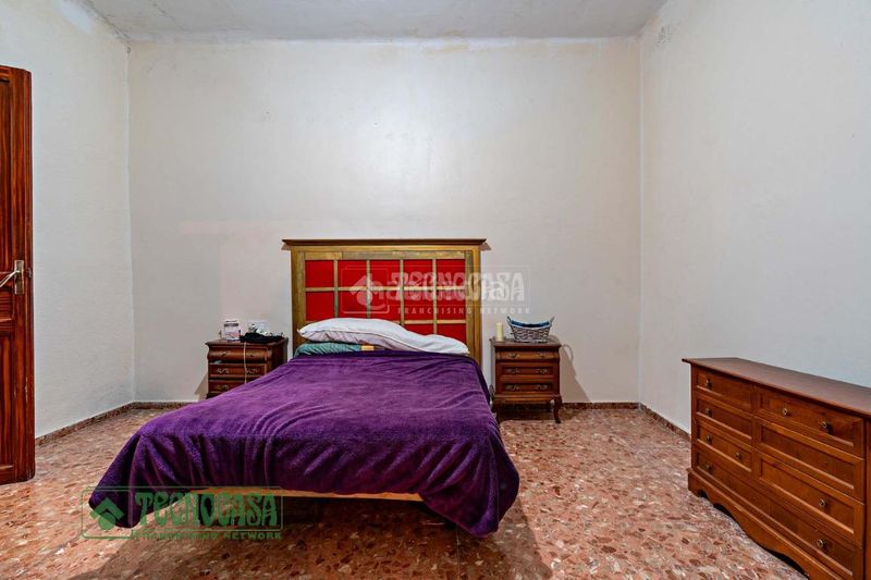 Foto 72a5d548-6771-4f12-8ce0-4bf8f9d1bf38. Casa aparellada a Ejido centro Ejido (El)