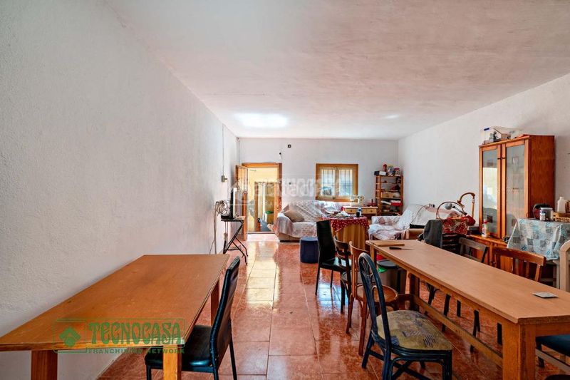 Foto bc0b4bf4-c3b3-49b0-8fd0-0050e638b6d4. Casa aparellada a Ejido centro Ejido (El)