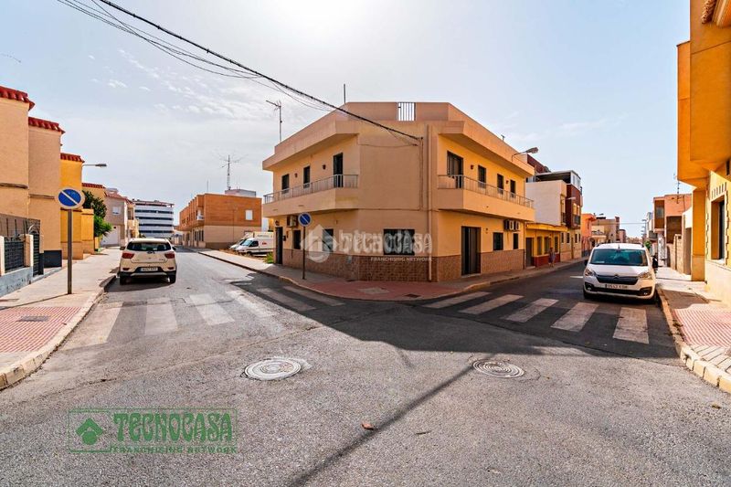 Foto f6c3da2a-587d-4803-b782-45d85a98e59a. Casa a Ejido Norte Ejido (El)