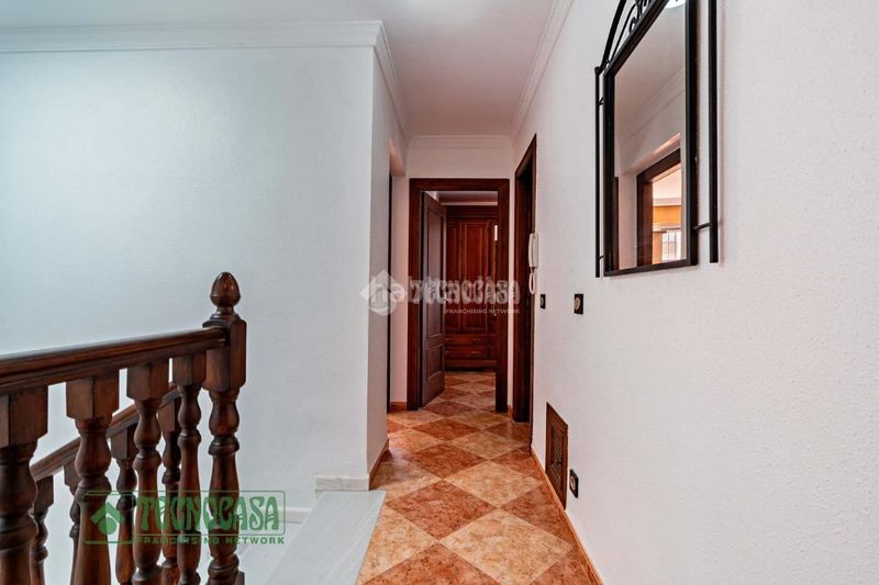 Foto da9dbfbf-edb1-4f54-bbf5-882a2df45f44. Casa aparellada amb calefacció a Plaza de la Luz Ejido (El)