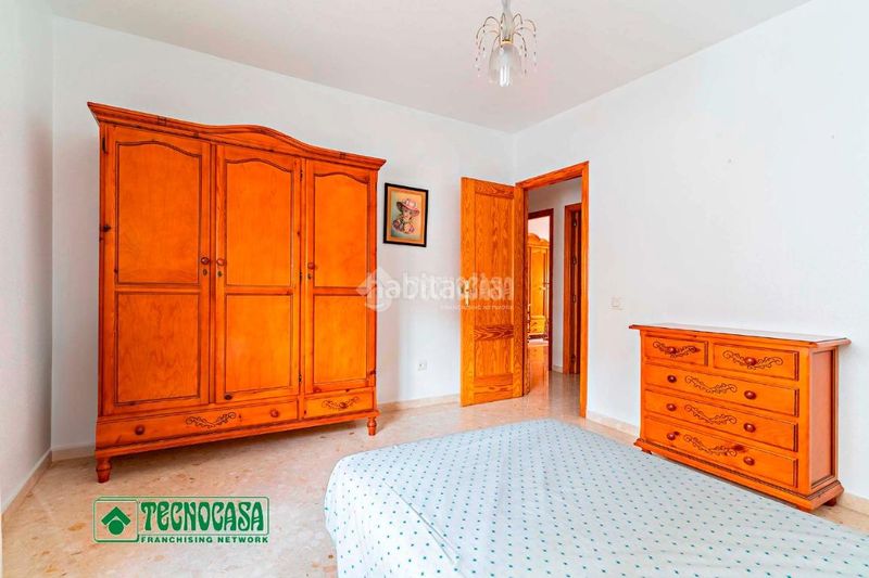 Foto a3c43c7e-900a-487b-b046-ea0456592ed7. Pis a Ejido centro Ejido (El)
