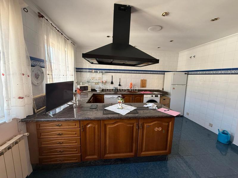 Foto 1dd2209a-d378-49ca-a66c-1de33861f790. Casa adossada a calle los braos 6 a Santa María del Páramo