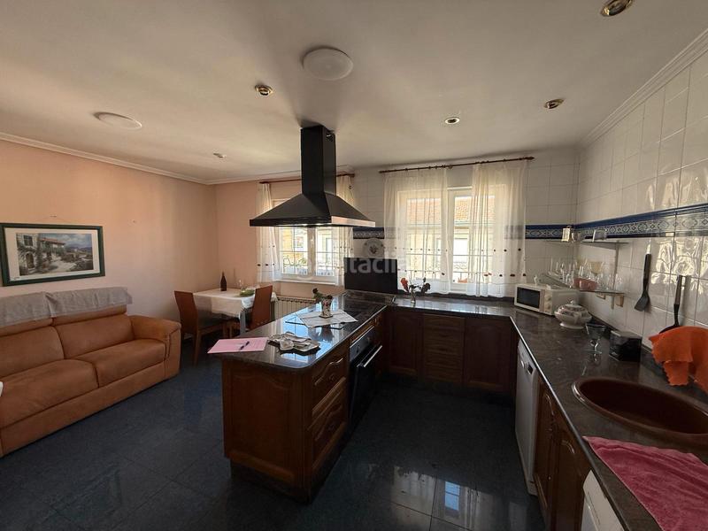 Foto 432a957f-ea52-4cac-b934-b18ebec05904. Casa adossada a calle los braos 6 a Santa María del Páramo