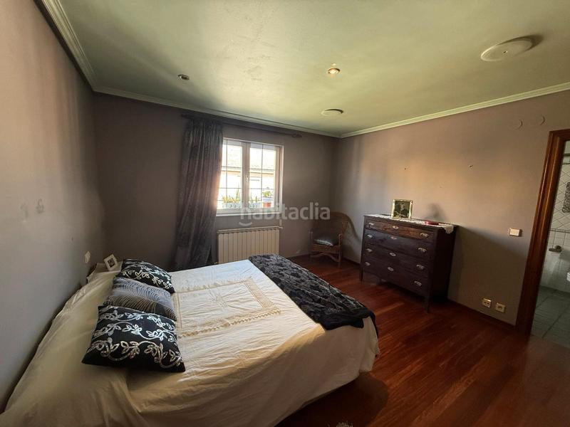 Foto ac351efd-e577-47ef-b3c2-56aa16570d69. Casa adossada a calle los braos 6 a Santa María del Páramo