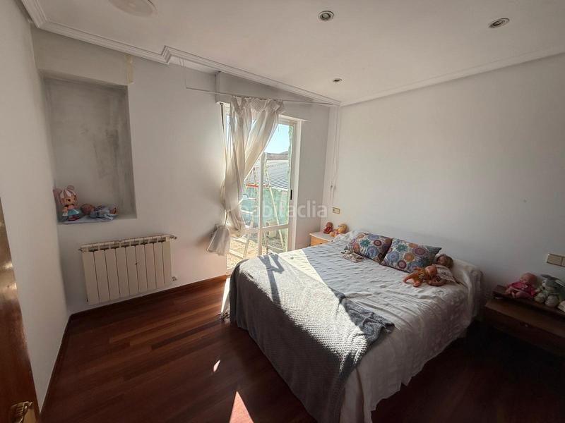 Foto af163e1d-a60e-4bb8-bb81-d5e420b4e216. Casa adossada a calle los braos 6 a Santa María del Páramo