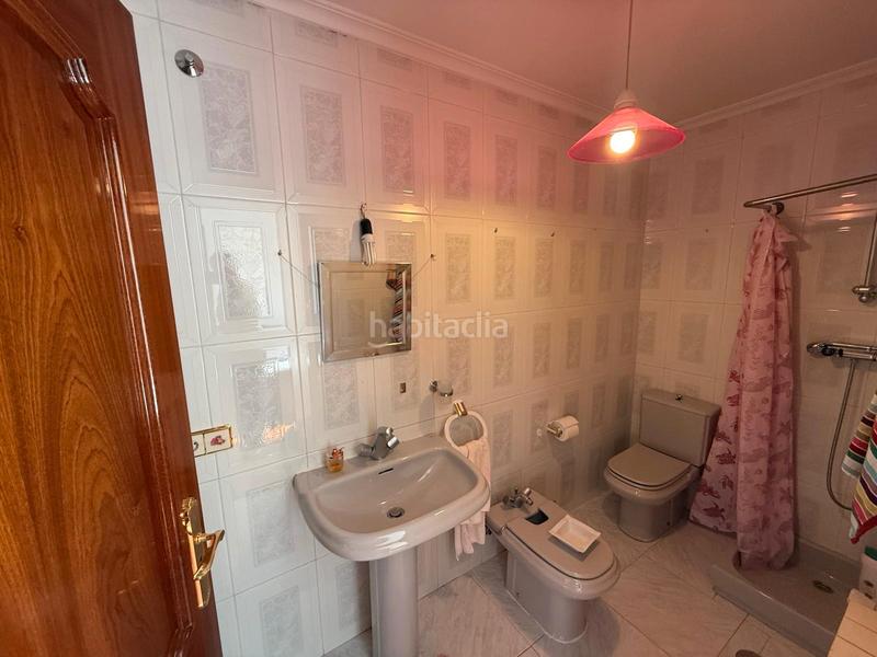 Foto d906b6a3-a441-49dd-b7af-53ca0b972c68. Casa adossada a calle los braos 6 a Santa María del Páramo