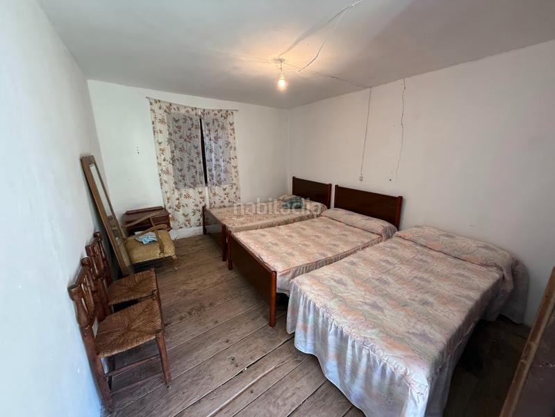 Foto 724c7f4d-62b1-48f1-bc81-4f88f0af42c1. Haus in calle los ponjales 25 in Ardón