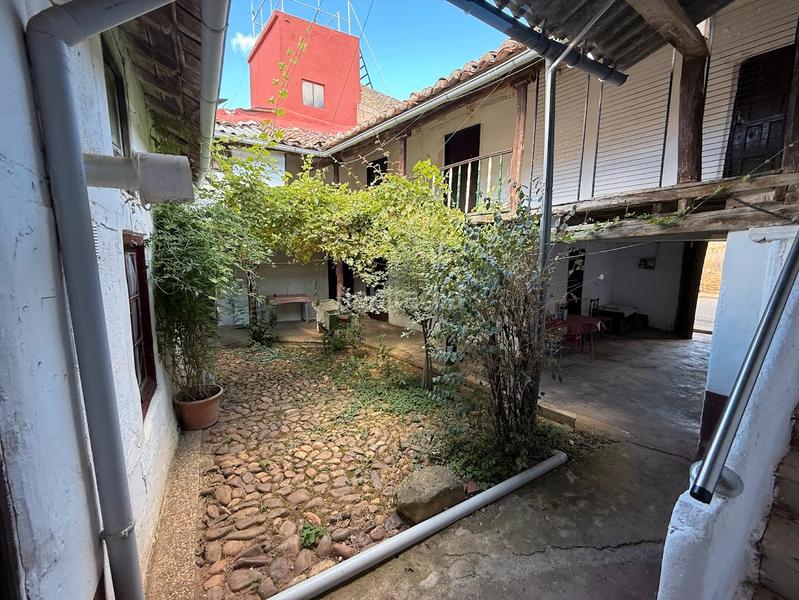 Foto 72ecd882-669d-4a17-ac2f-78d622b8e281. Haus in calle los ponjales 25 in Ardón