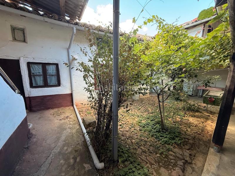 Foto c61d90a4-0bd2-4f39-a6a4-2c8fb7b5123c. Haus in calle los ponjales 25 in Ardón