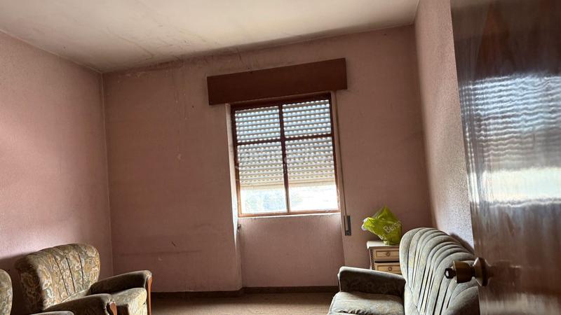 Foto f943d8b3-293c-42e8-b920-bdecb72ccc43. Capannone industriale in calle fraga iribarne 15 in León