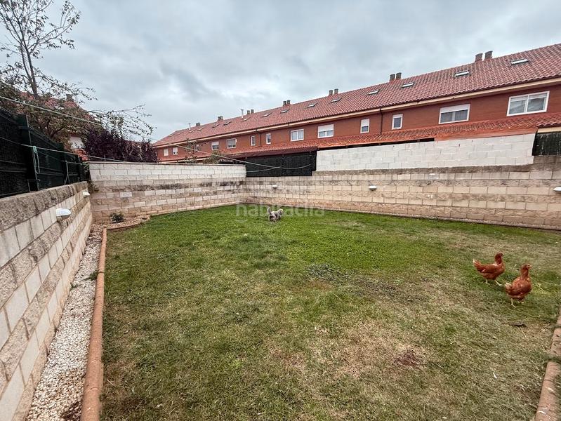 Foto f0b1f124-db3b-4cc2-9e16-70a067e99a08. Chalet in calle los ángeles 6 in San Andrés del Rabanedo pueblo San Andrés del Rabanedo