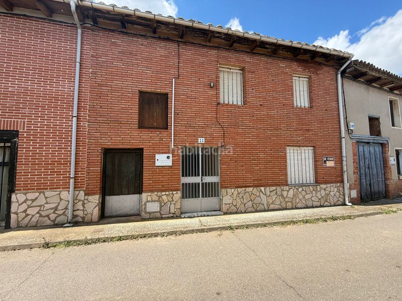Foto 752f12e5-51b9-461d-a898-da4fbf5e0c79. Casa a Ardón