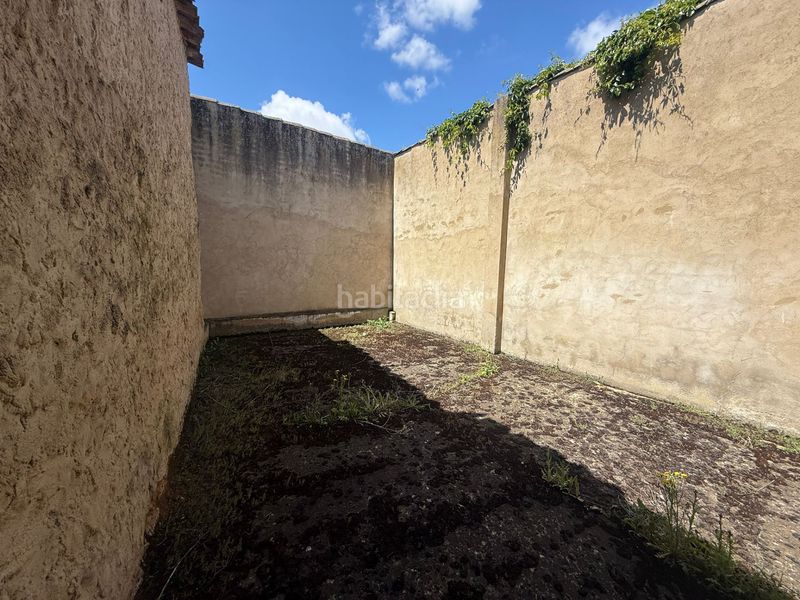 Foto c441fda0-9f91-4cfb-963d-6190e05696a1. Casa a Ardón