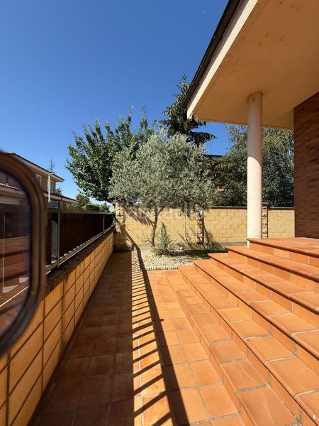 Foto d065df18-1228-4a64-a74e-f7f382216704. Chalet in avenida los peregrinos 62 in Las Eras de Renueva León