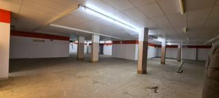 Lloguer Local Comercial a Calle magallanes 6
