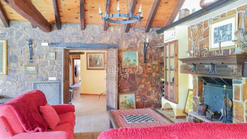 Foto 4ae76471-82fb-4984-8e37-d2e97b76f53f. Chalet in urique in Centro Alhaurín el Grande