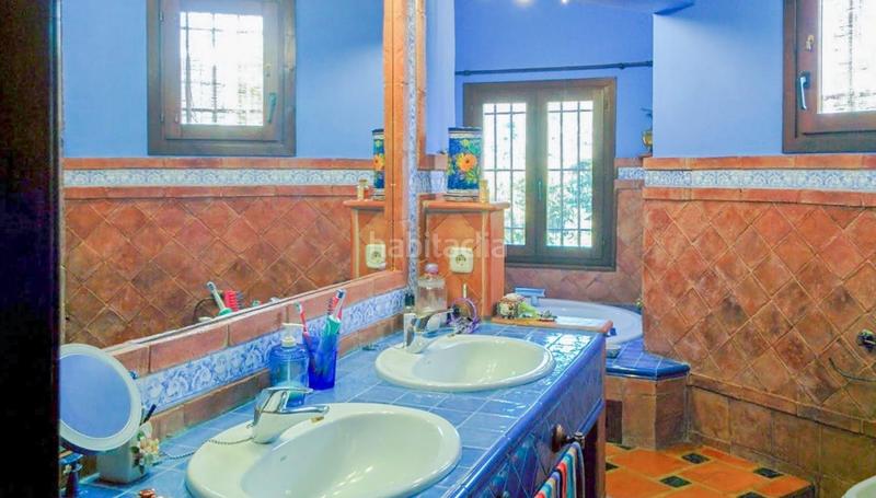 Foto 64f9329f-f3e2-4caf-8f5a-418490490341. Chalet in urique in Centro Alhaurín el Grande