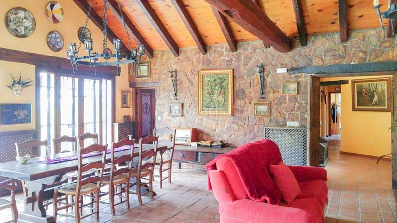 Foto afbea205-723f-4dcc-8970-ae23d501e2d6. Chalet in urique in Centro Alhaurín el Grande