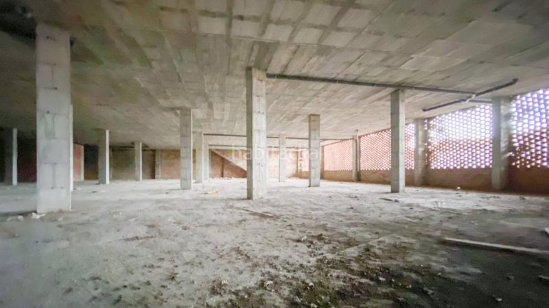 Foto 0a4c334f-1f62-4949-9e11-04f35fc64371. Location local commercial dans carrer cartama 92 dans Alhaurín el Grande