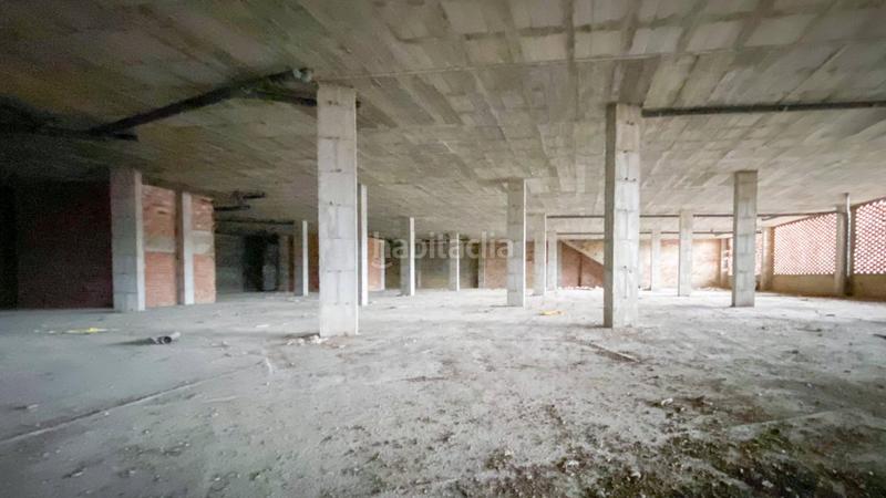 Foto c539f7f5-ddc7-4b3e-aec5-1bcaf4151b3f. Location local commercial dans carrer cartama 92 dans Alhaurín el Grande