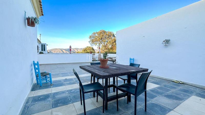 Foto 2a985dbd-6fc3-4791-aa9c-ea8e8a4d7dec. Chalet in partida dehesilla 80 in Centro Alhaurín el Grande