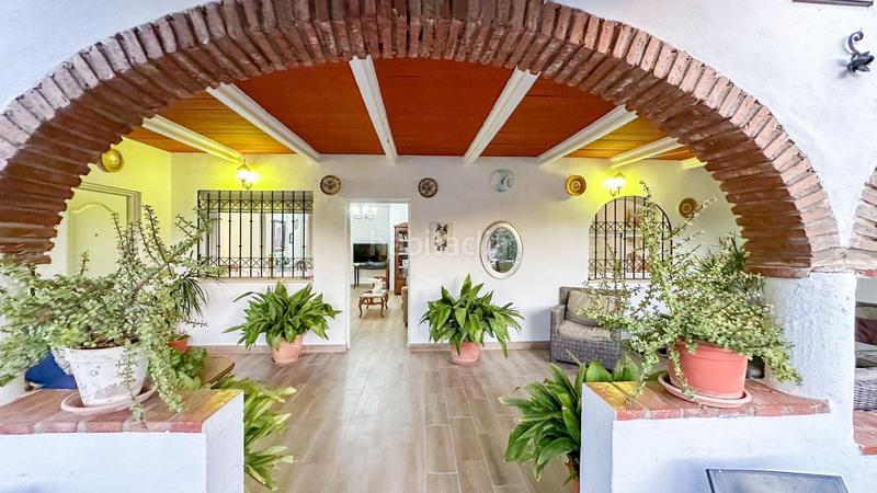 Foto d698de9b-7637-4fba-b5e0-45b570856f57. Chalet in partida dehesilla 80 in Centro Alhaurín el Grande