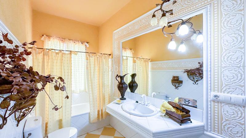 Foto 3a1d321e-b48b-49ea-bea3-2caa0240b93b. Xalet a calle ds tenteson bellavista 23196 jaen (Jaén) a Jaén