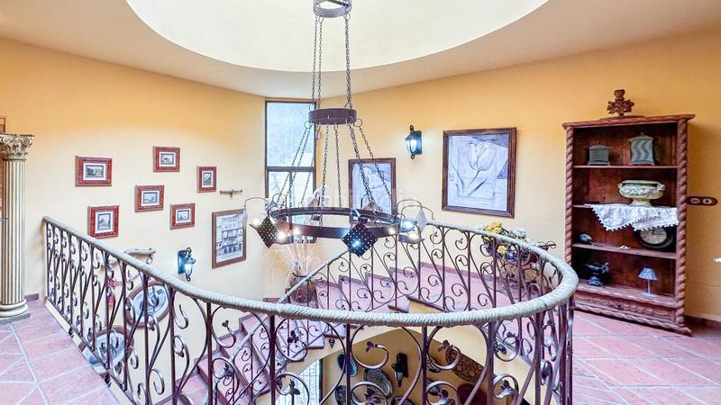 Foto 49a64190-e5a4-4edb-b7dc-7cf27388e988. Xalet a calle ds tenteson bellavista 23196 jaen (Jaén) a Jaén