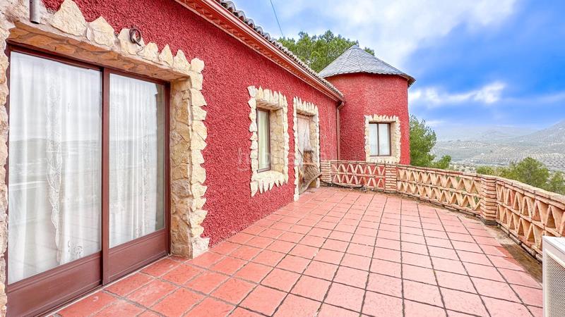 Foto cff358db-4593-45c3-8ccc-6fb0fb233fa5. Xalet a calle ds tenteson bellavista 23196 jaen (Jaén) a Jaén