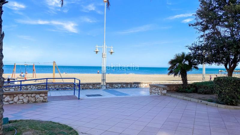 Foto aebeabd6-c826-4e5a-8245-4b5bf23900c8. Alquiler ático en calle pacifico 115 ático dúplex en alquiler. primera línea de playa. paseo marítimo. en Málaga
