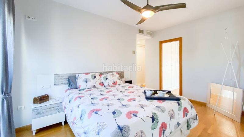 Foto 619a3acd-fce6-48f2-adf2-d8633f25828d. Lloguer àtic a calle pacifico 115 a Paseo Marítimo Oeste - Pacífico Málaga